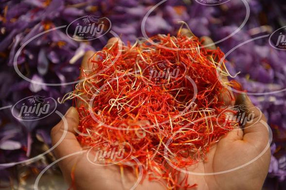 فروش اسانس زعفران مرغوب با تخفیف در سراسر کشور